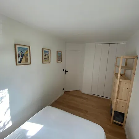 Les Frimousses * קאבורג